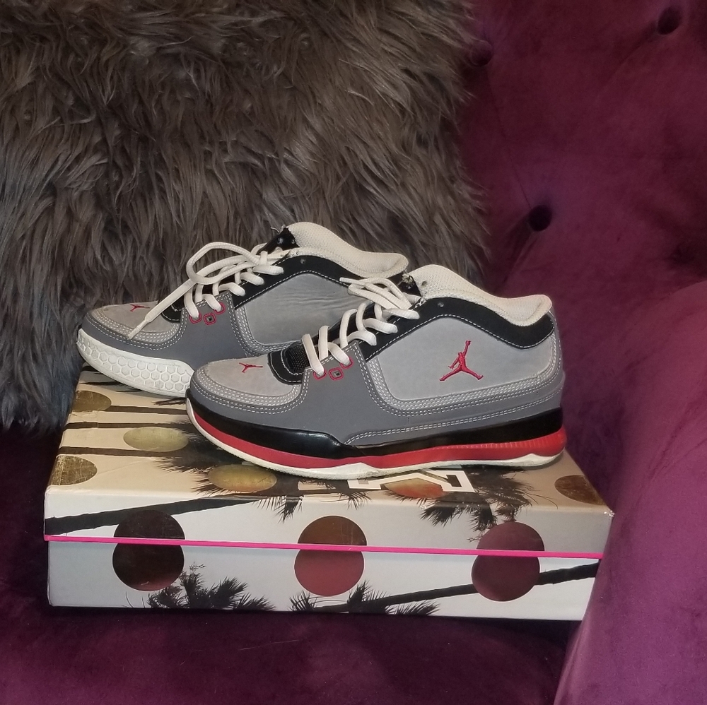 Jordan Team Iso Low